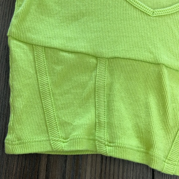 PacSun Neon Green Tee - Picture 3 of 3